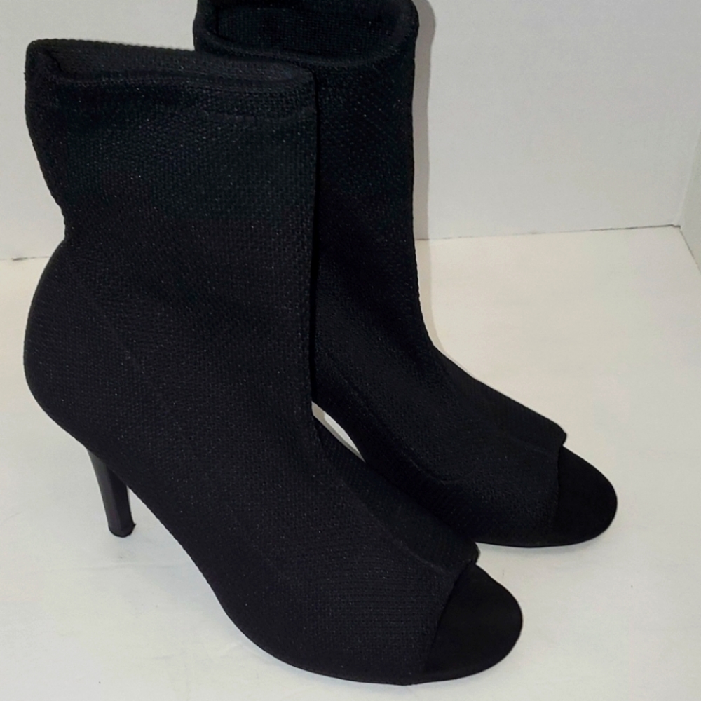 Parker & Sky sock heels sz 8.5